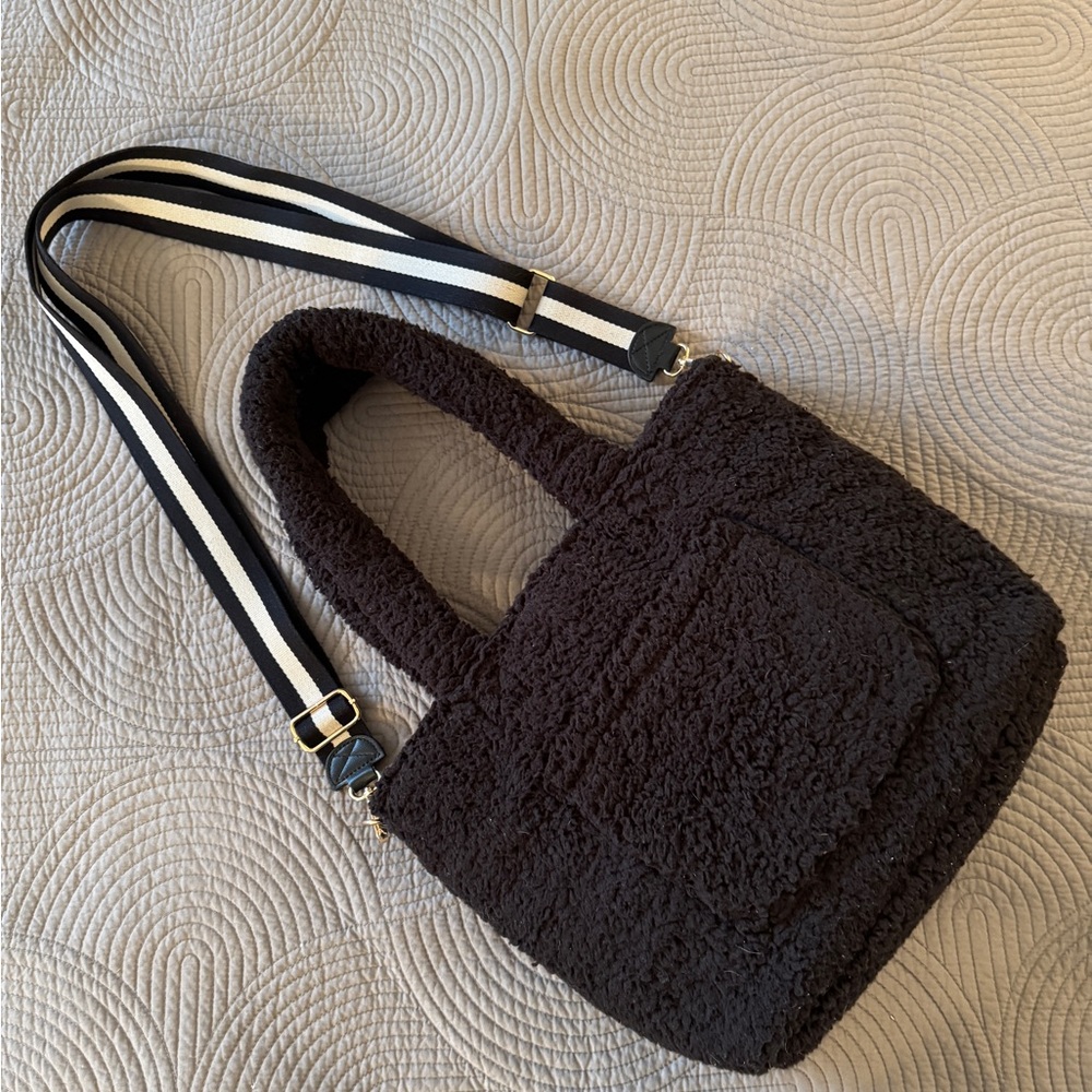 NWOT Black All Over Sherpa Tote Bag with Striped Strap